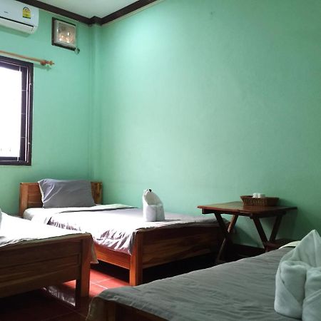 Mao Phasok Riverside Guesthouse Luang Prabang Exterior foto