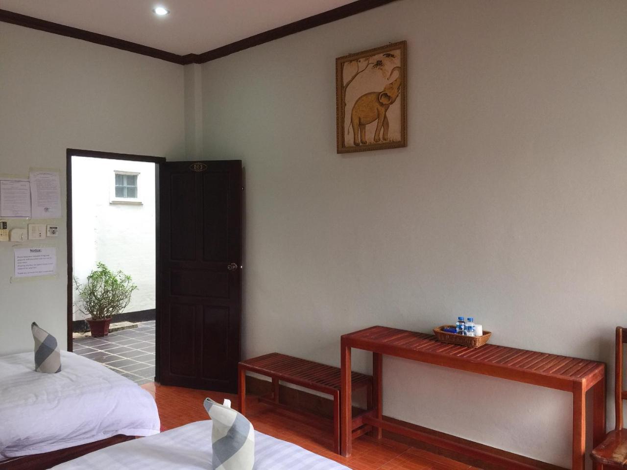 Mao Phasok Riverside Guesthouse Luang Prabang Exterior foto