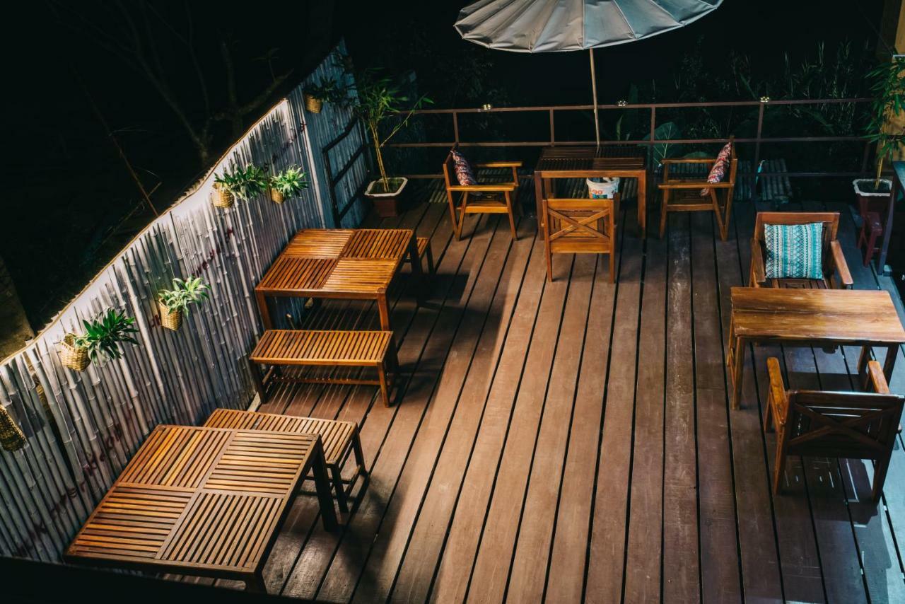 Mao Phasok Riverside Guesthouse Luang Prabang Exterior foto